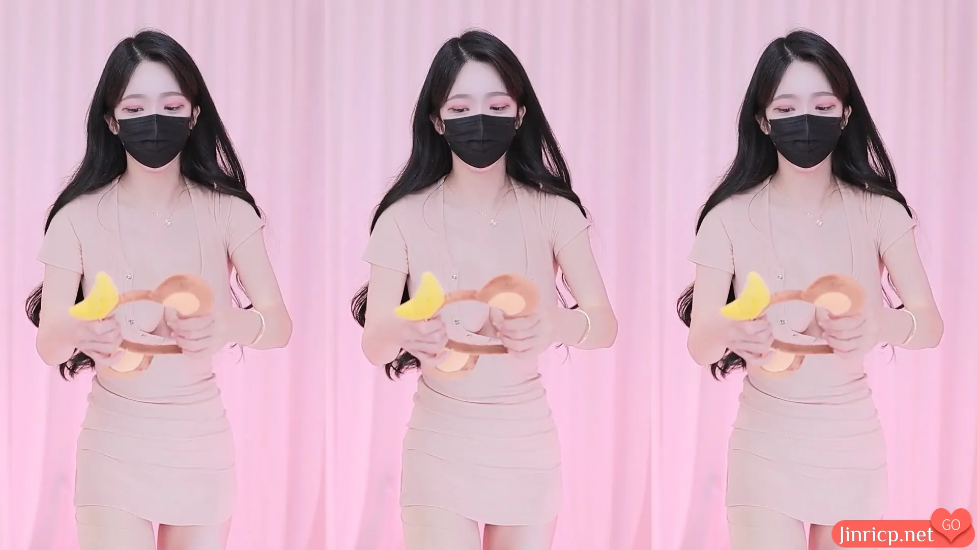 1737631823 1737631823